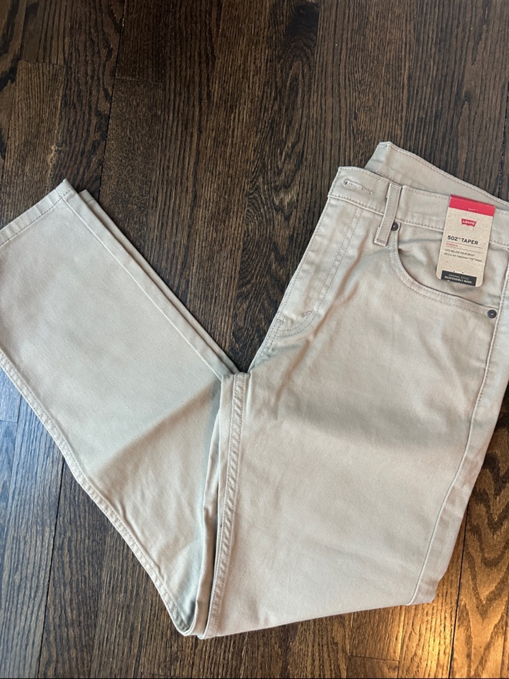 NWT - Levi’s 502 Taper Stretch Jeans